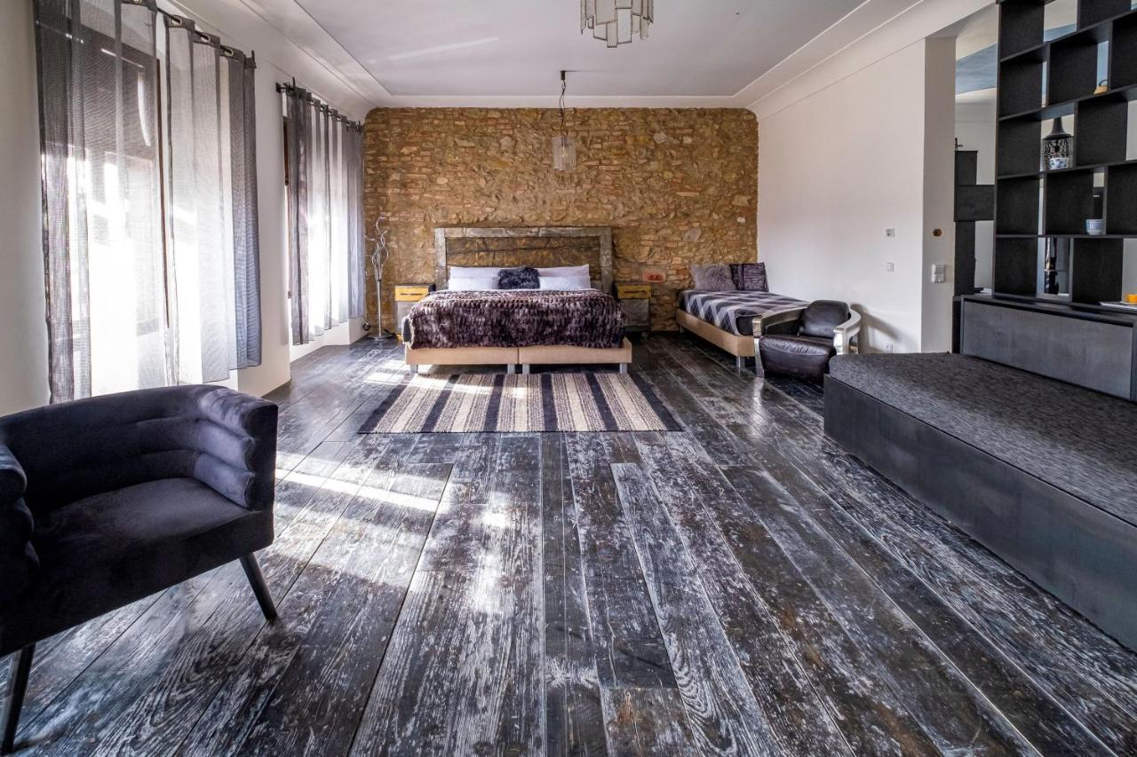 מיקולוב Knize Ferdinand Apartments מראה חיצוני תמונה