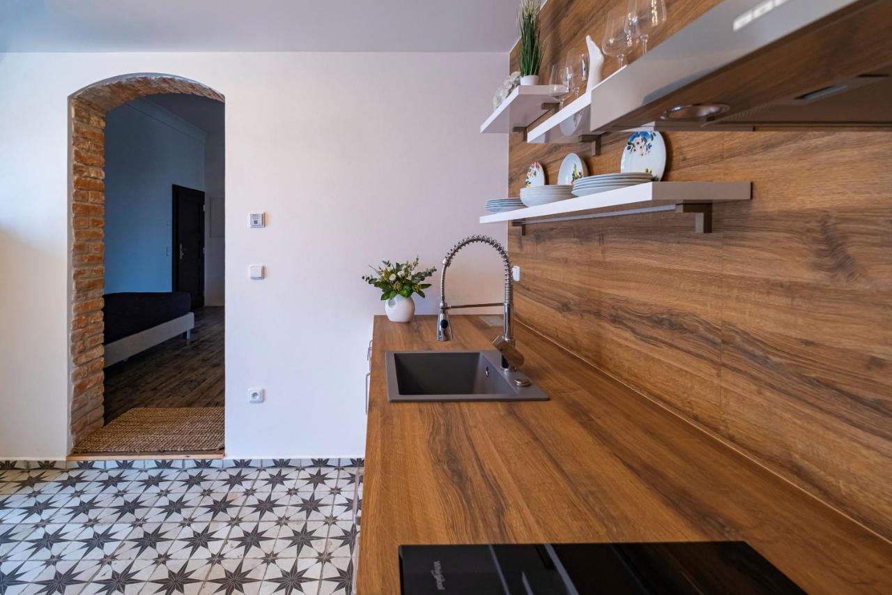 מיקולוב Knize Ferdinand Apartments מראה חיצוני תמונה