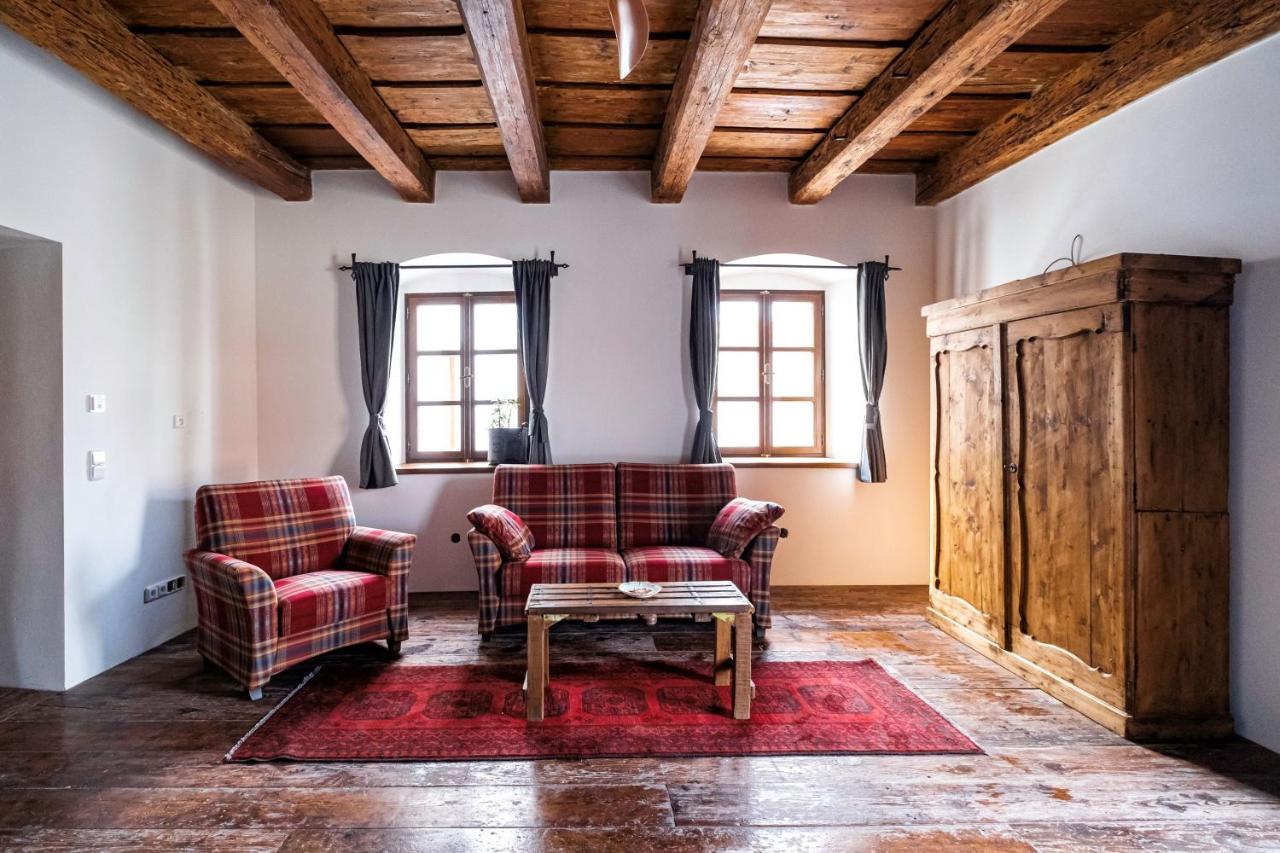 מיקולוב Knize Ferdinand Apartments מראה חיצוני תמונה