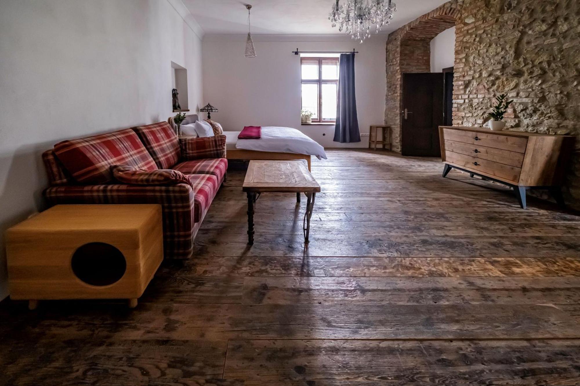 מיקולוב Knize Ferdinand Apartments מראה חיצוני תמונה